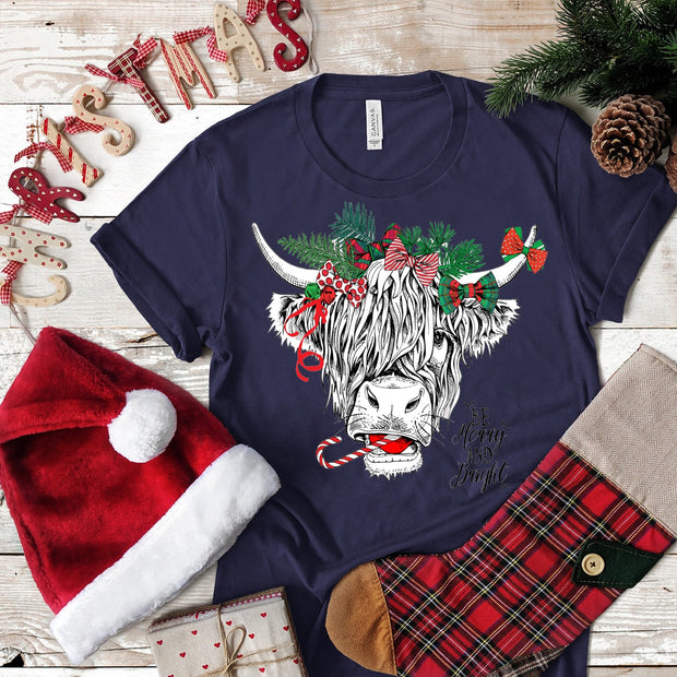 Highland Long Haired Cow Christmas..  design t-shirt